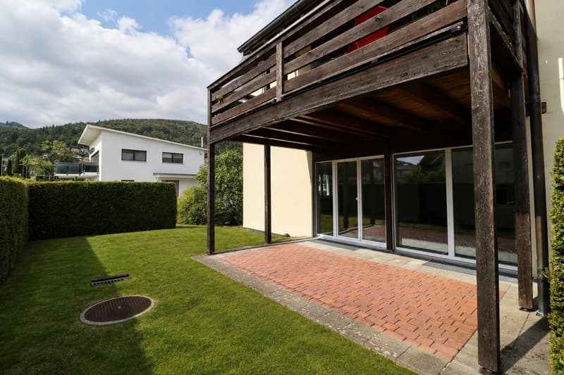 Grosszügige 3.5-Zimmerwohnung mit Gartensitzplatz in Oberbuchsiten (1)