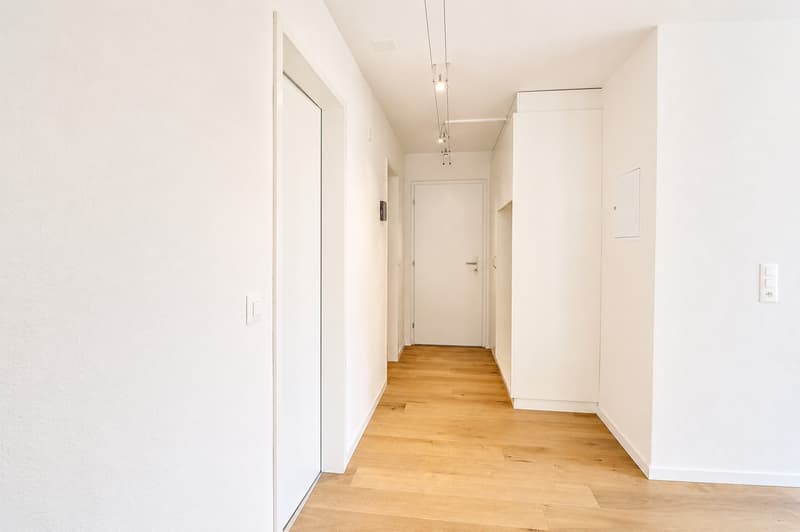 Grosszügige 3.5-Zimmerwohnung mit Gartensitzplatz in Oberbuchsiten (3)