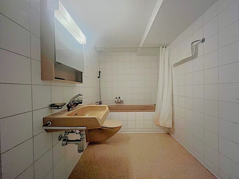 2 Zimmer-Stadtwohnung (6)
