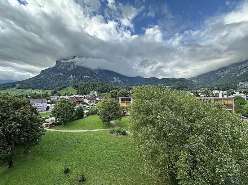 4.5 Zimmer-Wohnung mit Autoabstellplatz (11)