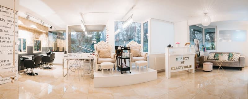EXQUISITER SCHÖNHEIS-SALON  MIT DIVERSEN ANGEBOTEN (3)