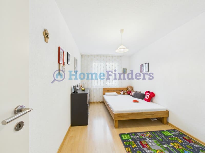 Family paradise with a dreamy garden - space to live, play and arrive (6)