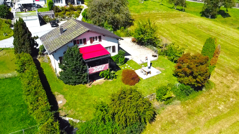 SANIERT MIT SONNIGEM GARTEN UND ALPENSICHT! (2)