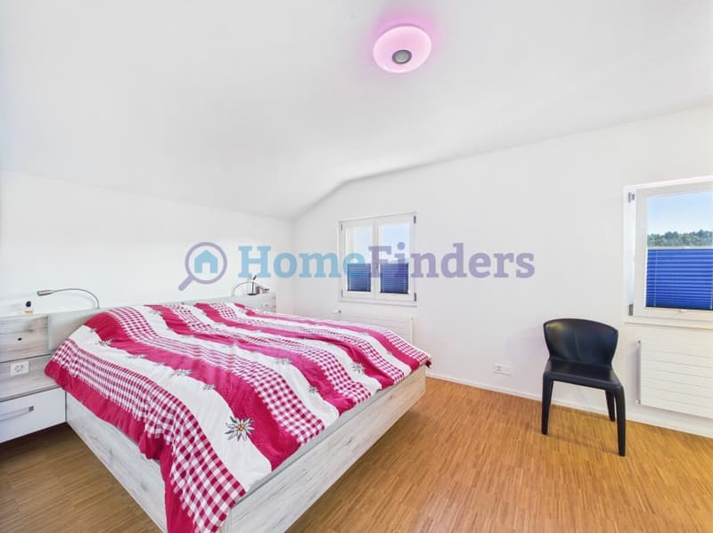 SANIERT MIT SONNIGEM GARTEN UND ALPENSICHT! (19)