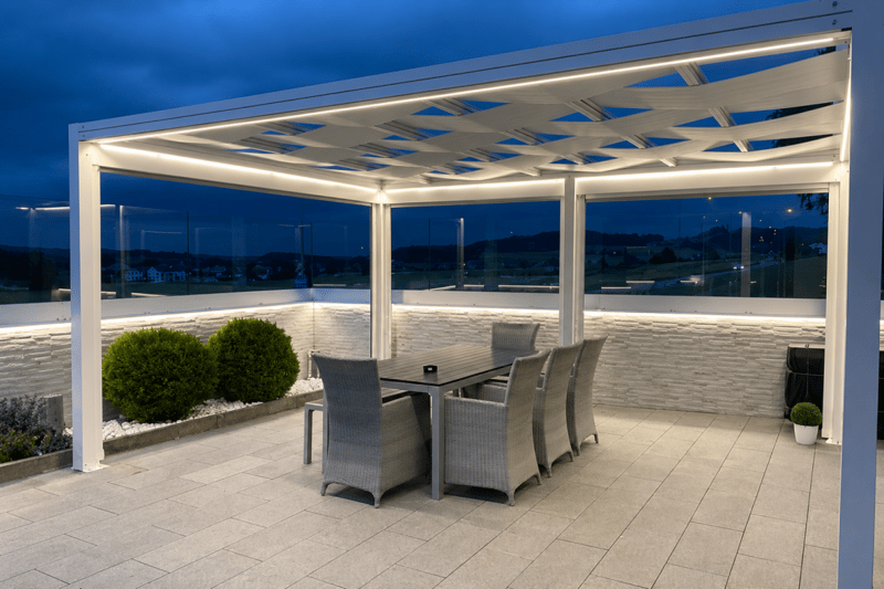 LICHTDURCHFLUTETES EINZELSTÜCK MIT SONNIGER TERRASSE! (4)