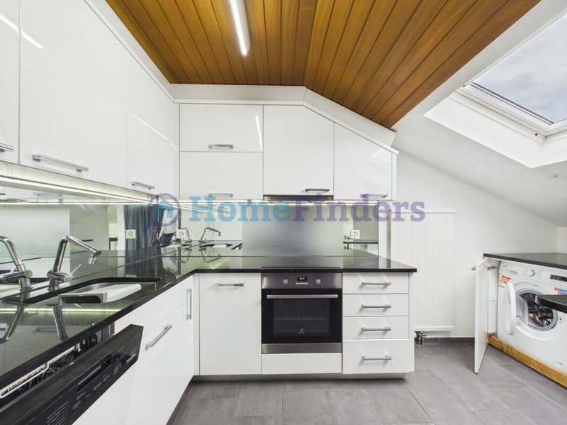 ZENTRAL MIT GARAGENBOX UND EIGENER WASCHTURM (2)
