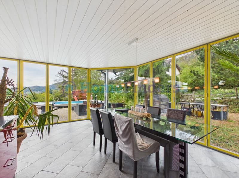 WOHNTRAUM MIT GROSSEM GARTEN UND EIGENEM POOL (4)