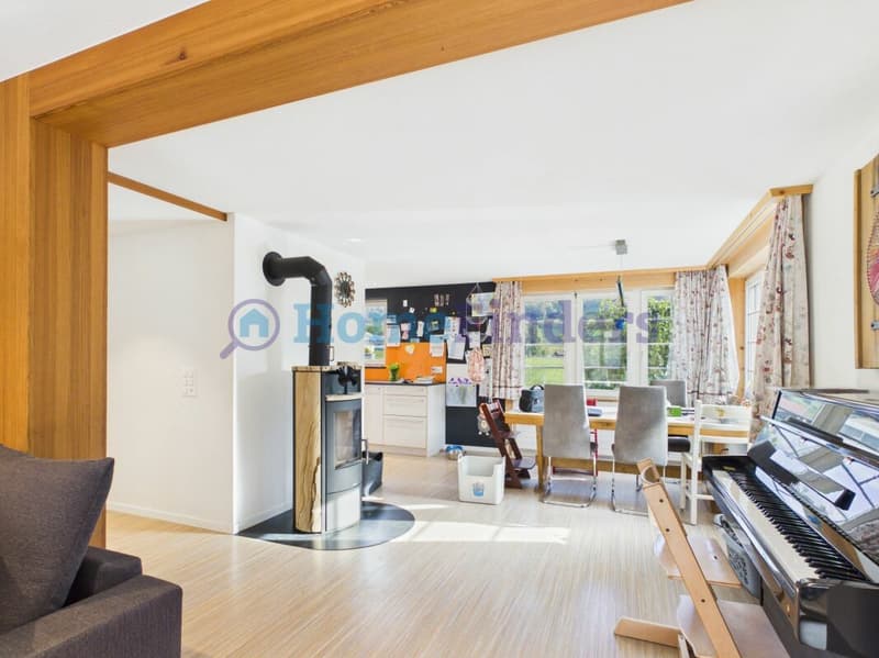 EIN ZUHAUSE MIT GESCHICHTE, CHARME UND VIEL PLATZ (4)