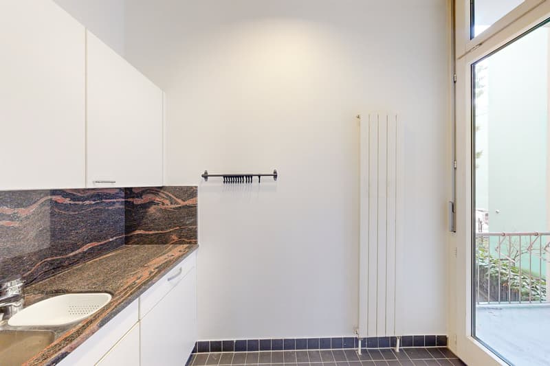 Kundenfreundliche Büro-/Gewerbefläche mit 160m² für Beauty oder Beratung! (3)