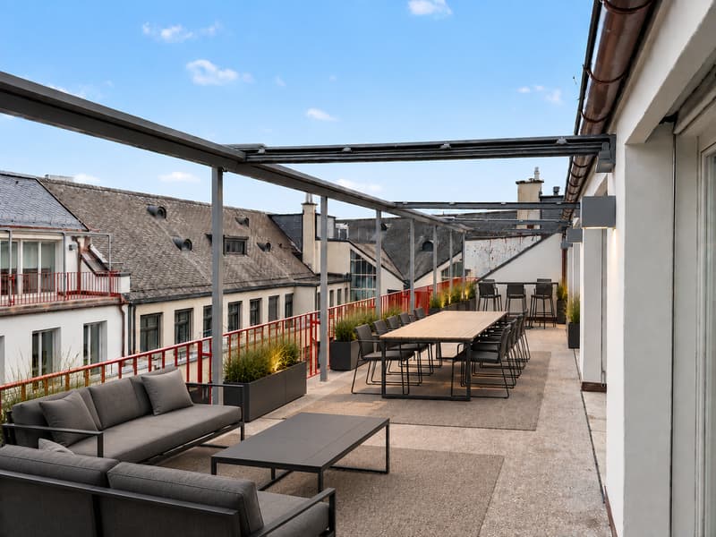190m² Bürofläche mit Terrasse nur wenige Schritte vom Paradeplatz (3)