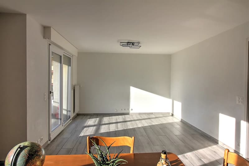 Situation optimale pour cet appartement 4.5 pièces (6)