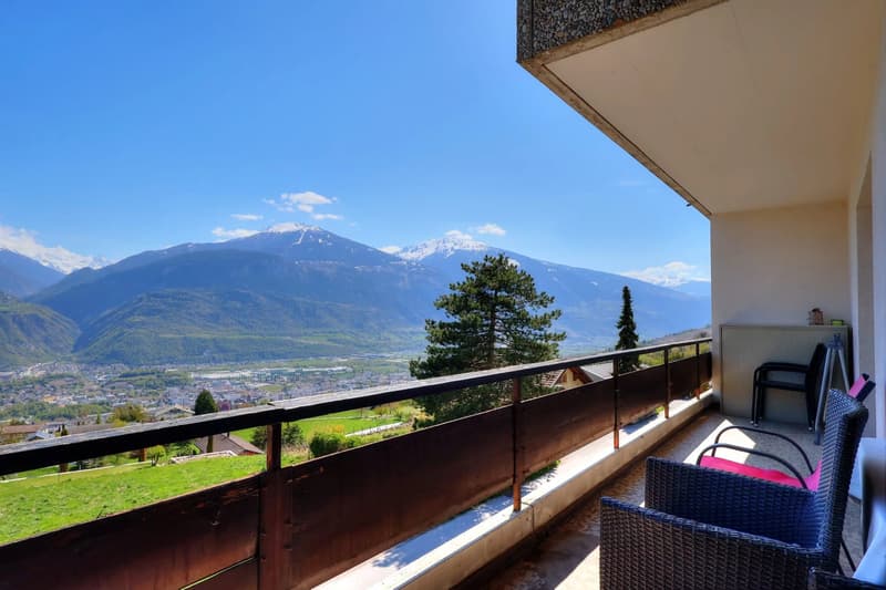 Spacieux 4.5 pièces familial avec vue panoramique (1)