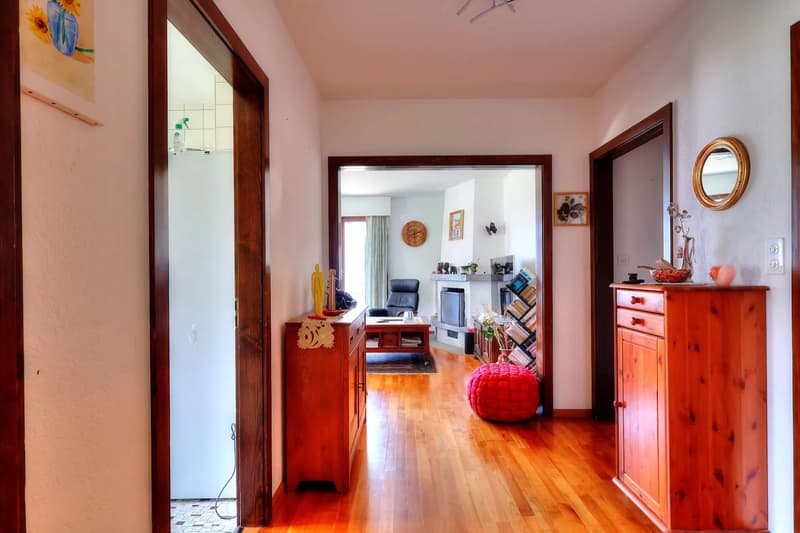 Spacieux 4.5 pièces familial avec vue panoramique (9)