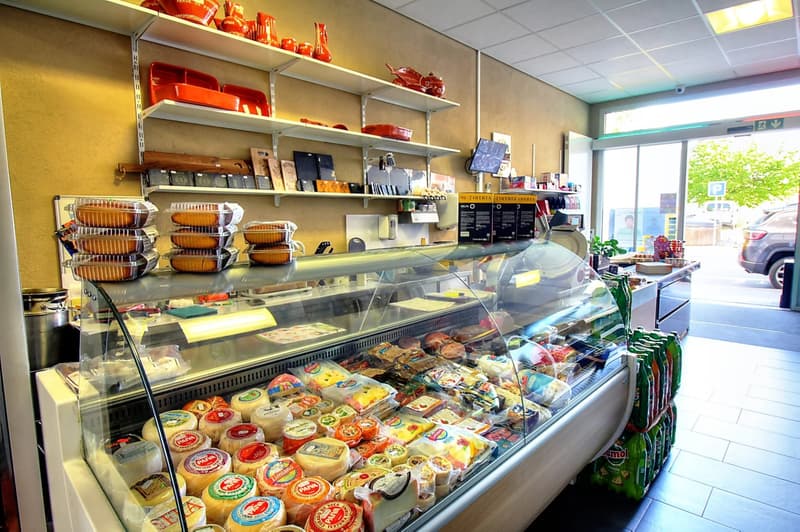 Chippis - Local commercial déjà loué (4)