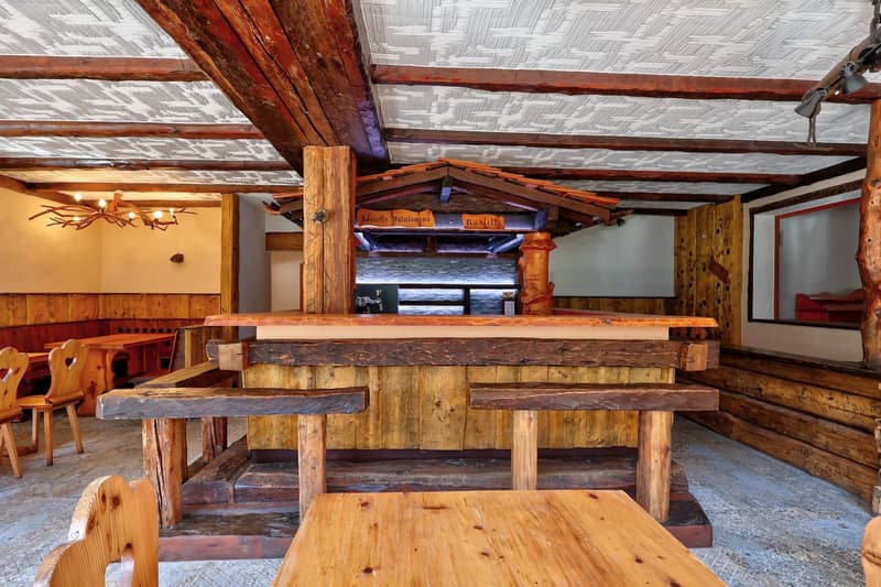 Opportunité | Établissement de restauration avec appartement attenant (8)