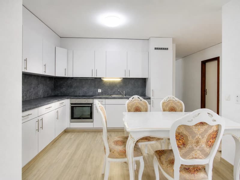 Ravissant appartement de 5.5 pièces à Sierre (1)