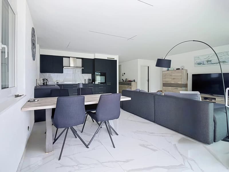 Fully | Magnifique attique de 3,5 pièces avec grande terrasse (7)