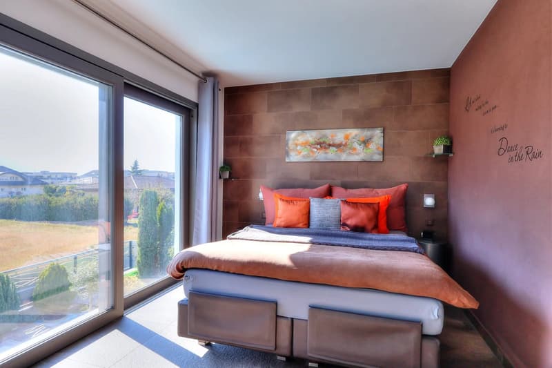 Prestigieuse villa individuelle de 6.5 pièces avec piscine et ascenseur (12)