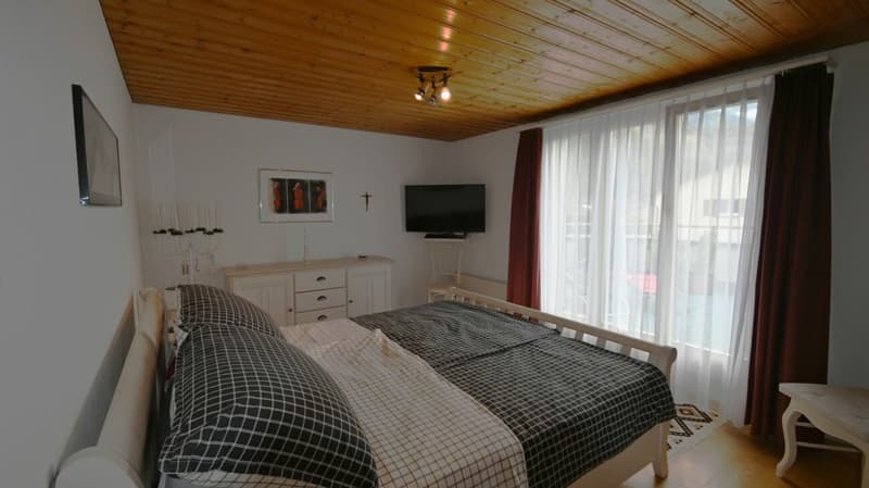 Gepflegtes, einseitig angebautes 5-Zimmer-Einfamilienhaus (12)