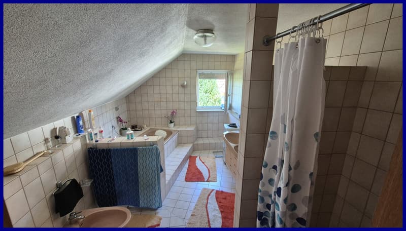 OG  - Badezimmer 2