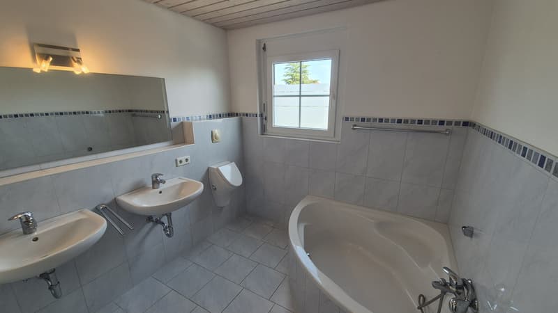 Badezimmer (2)