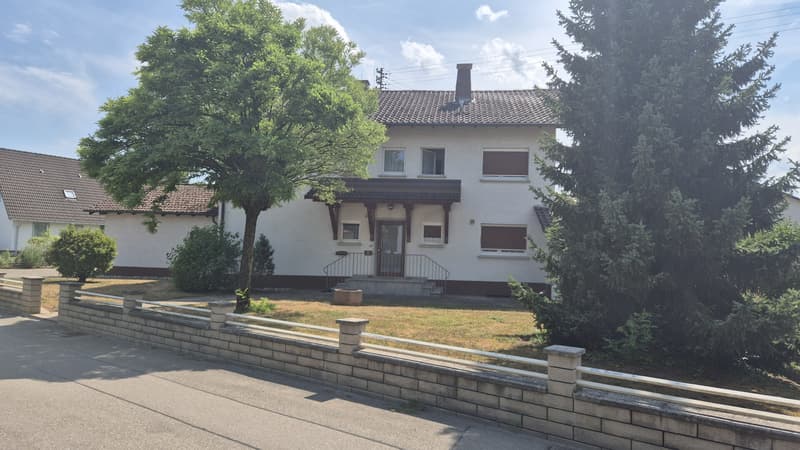 Straßenansicht