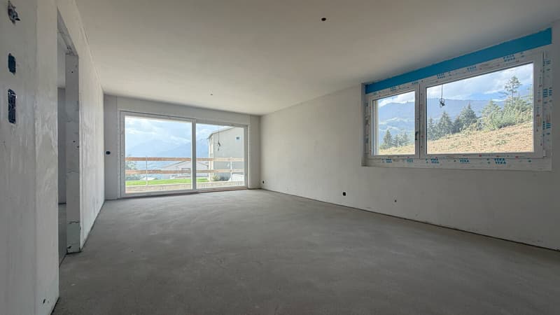 Séjour- Vue 1 (État au 08.09.2026) / Living Room - View 1 (As of September 8, 2026) / Soggiorno - Vista 1 (Situazione al 08.09.2026)