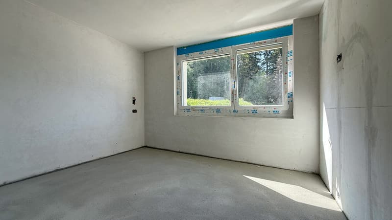 Chambre secondaire E12 (27.05.2026) / Secondary chamber E12 (27.05.2026) / Camera secondaria E12 (27.05.2026)
