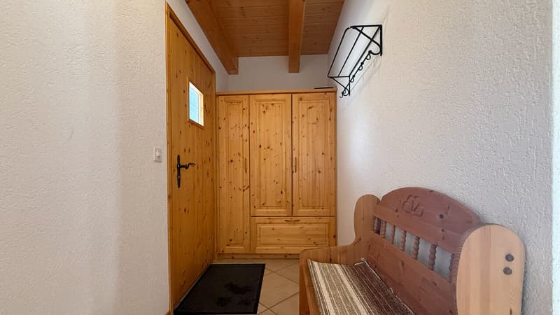 Entrée du chalet / Chalet entrance / Ingresso allo chalet