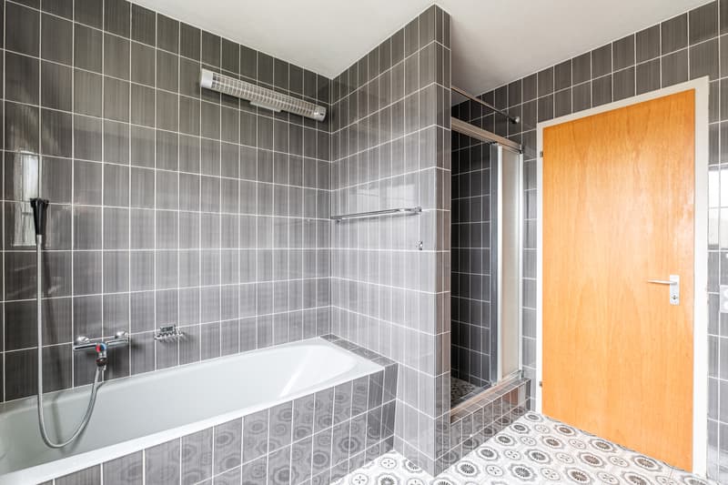 Bild 12 Badezimmer