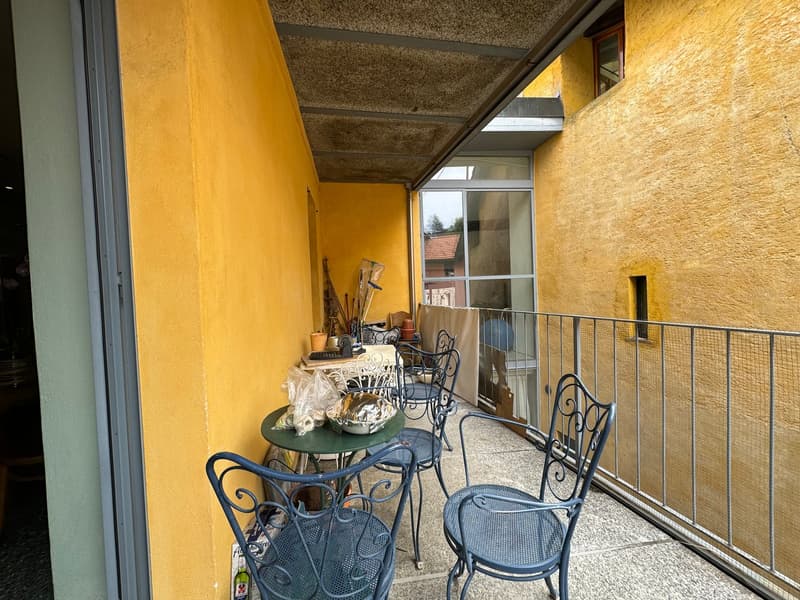 Esclusivo appartamento 5.5 in edificio storico a Lugano Carona (7)