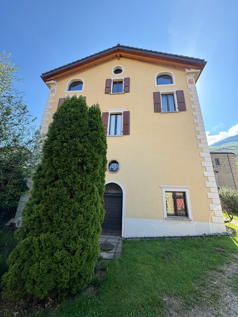 Vivere in una villa d'epoca a Cadro (9)