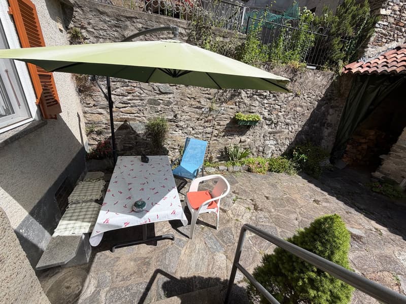 Grande casa da nucleo 4.5 loc. con giardino a Breno Alto Malcantone (8)
