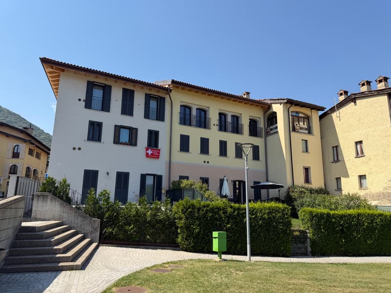 Nuova palazzina a reddito di 6 appartamenti a Pura (2)