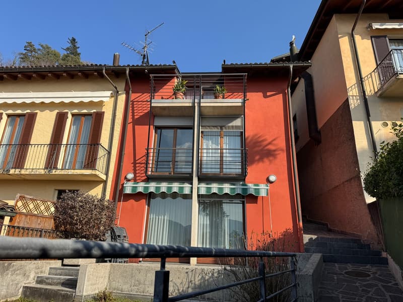 Casa con vista lago Collina d'Oro Carabietta anche SECONDA RESIDENZA (2)
