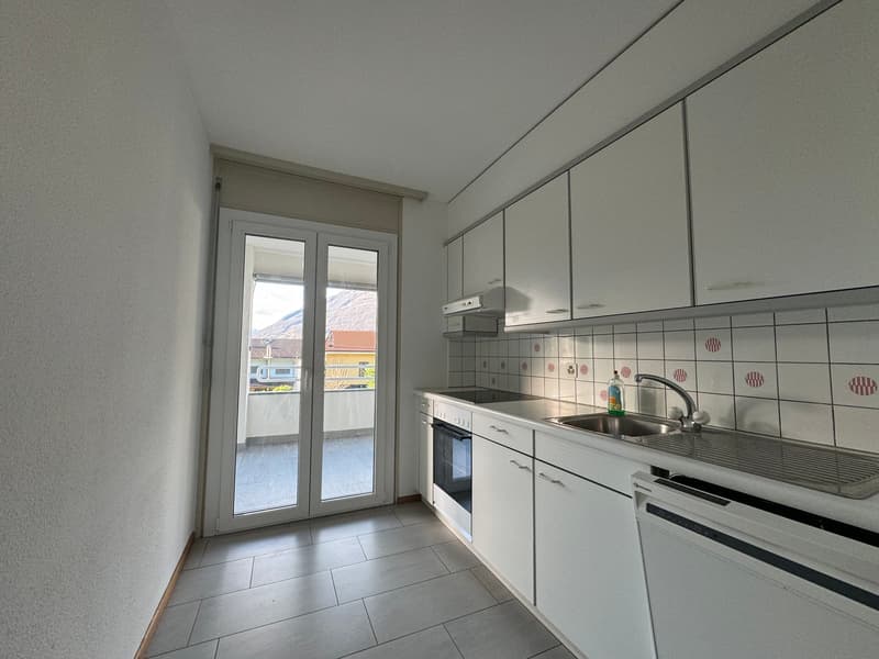 Appartamento 4.5 loc. in zona comoda vicinanza scuole a Giubiasco (6)
