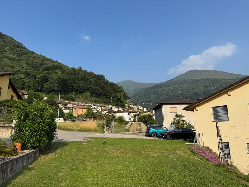 Terreno edificabile con vista panoramica a Medeglia (4)