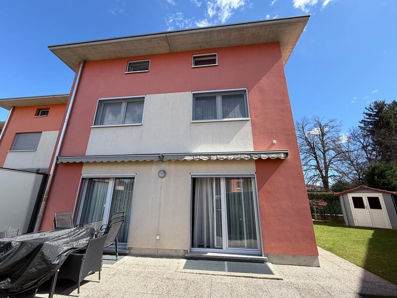 Grande casa monofamiliare 4.5 con giardino a Genestrerio posteggi inclusi (2)