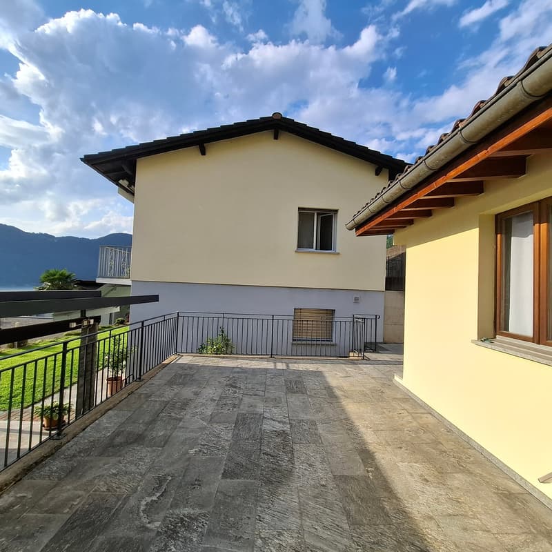 Incantevole casa unifamiliare 4.5 con vista lago a Bissone (17)