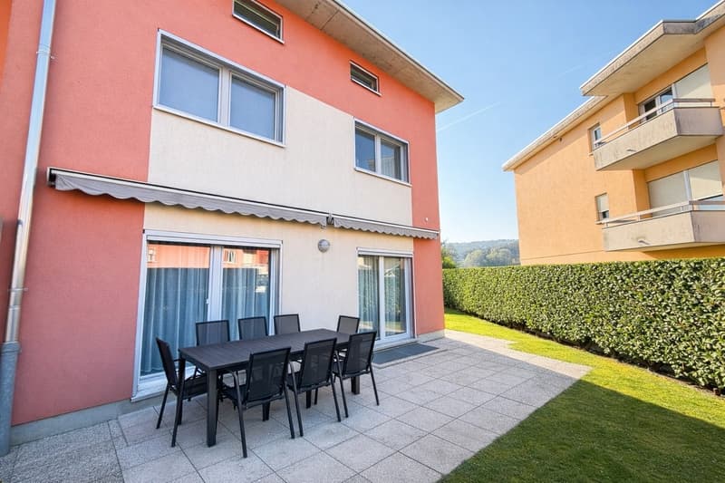 Grande casa monofamiliare 4.5 con giardino a Genestrerio posteggi inclusi (1)