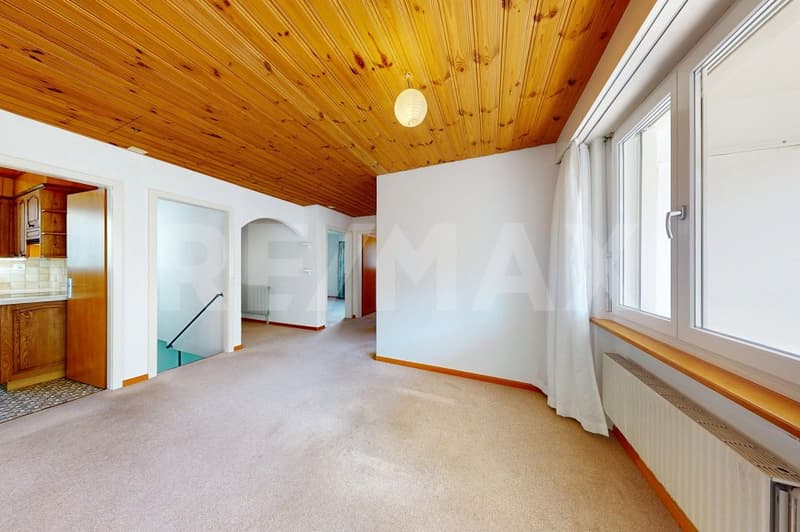 Wohnen mit Panoramablick im schönen Berner Jura  4,5-Zimmer Einfamilienhaus (3)