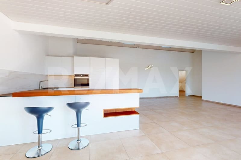 Moderne : 3.5Zimmer-Dachwohnung mit Weitsicht in Golaten (Kallnach) (1)