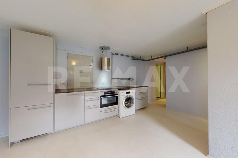 Freistehendes 6.5 Zimmer-Einfamilienhaus mit Charme in Schüpfen (13)