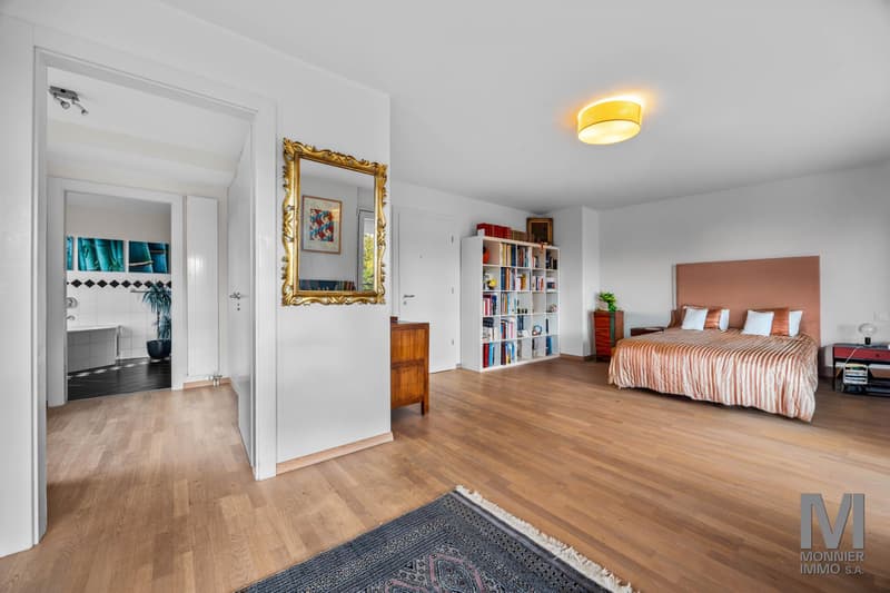 Magnifique duplex de 7.5 pièces avec terrasse et jardin privatif à Pully (11)