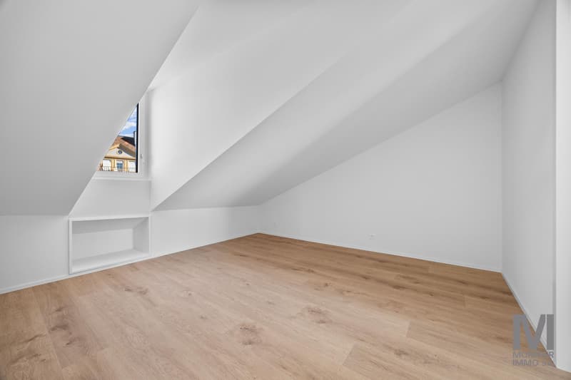 Appartement de 3.5 pièces en attique entièrement rénové (5)