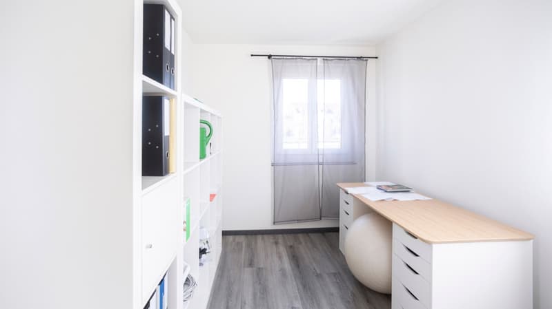 Charmantes Einfamilienhaus mit grossem Garten in Subingen (12)