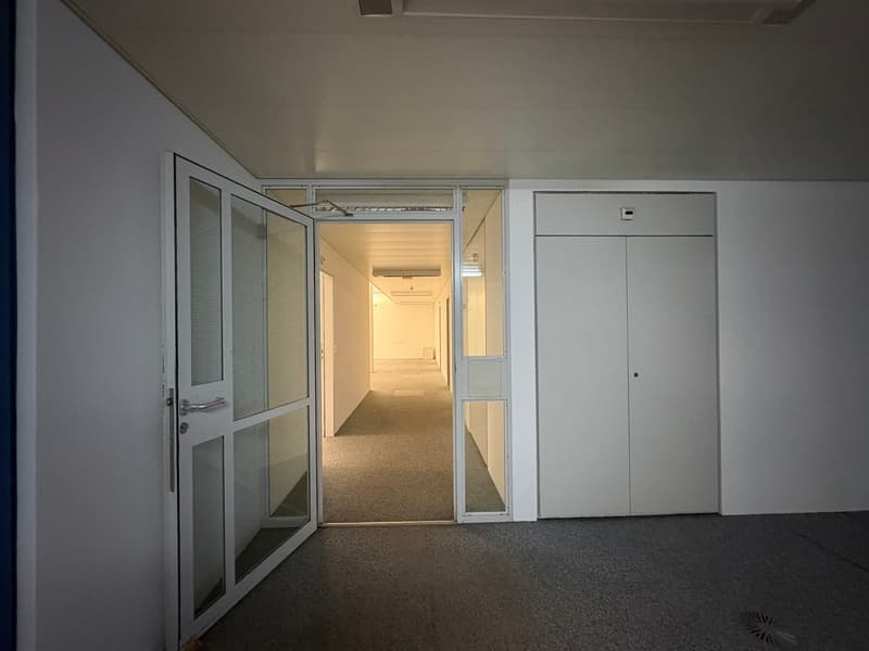 Bureaux - climatisés - avec planchers surélevés - abordables (8)