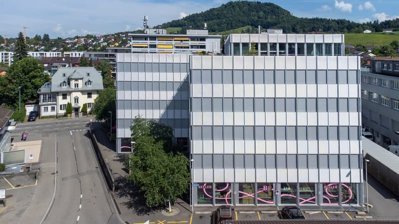 Büro- und Praxisflächen mit 30 Parkplätzen (17)