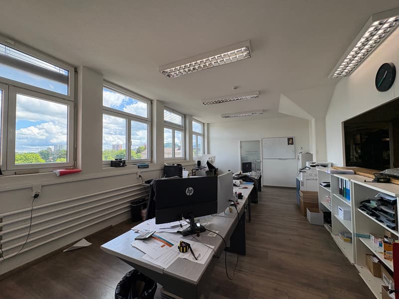 Gewerbefläche - nutzbar als Werkstatt, Ausstellung, Büro, Lager - nahe Autobahn (18)