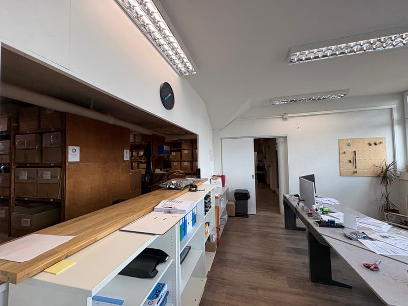 Gewerbefläche - nutzbar als Werkstatt, Ausstellung, Büro, Lager - nahe Autobahn (16)